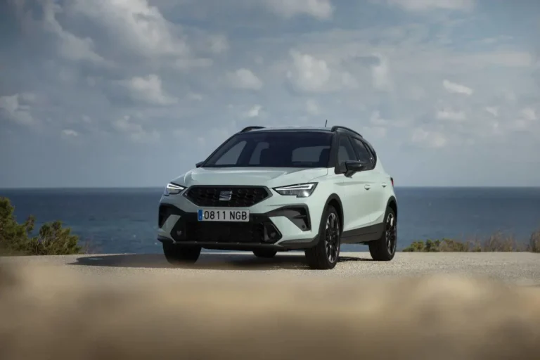 Lee más sobre el artículo Nuevo SEAT Arona 2026: más robusto, conectado y maduro