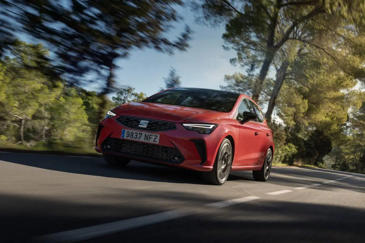 Lee más sobre el artículo SEAT Ibiza 2026: La evolución del coche compacto español
